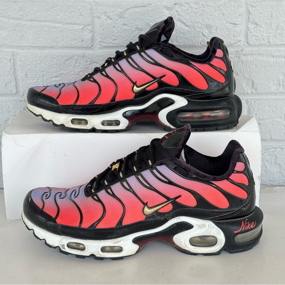Nike Air Max Plus "Sisterhood" Sneakers Women's 9 - Picture 13 of 14